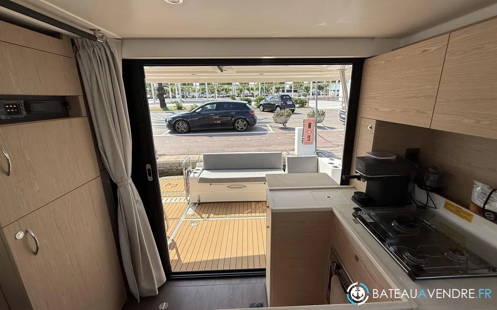 slider 38 Beneteau Swift Trawler 41 Fly