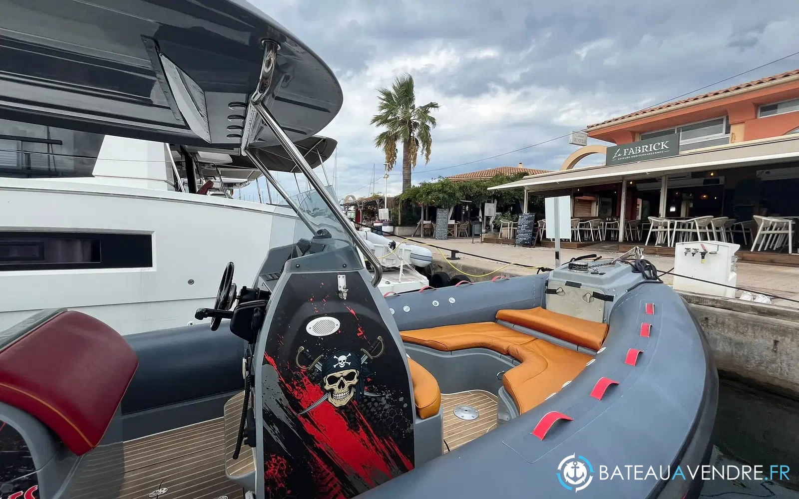 slider 4 Wimbi Boats W7
