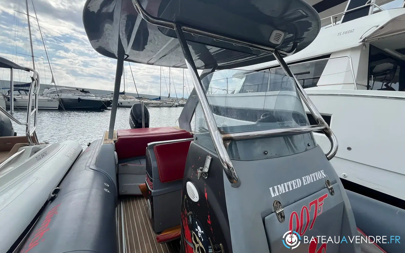 slider 6 Wimbi Boats W7