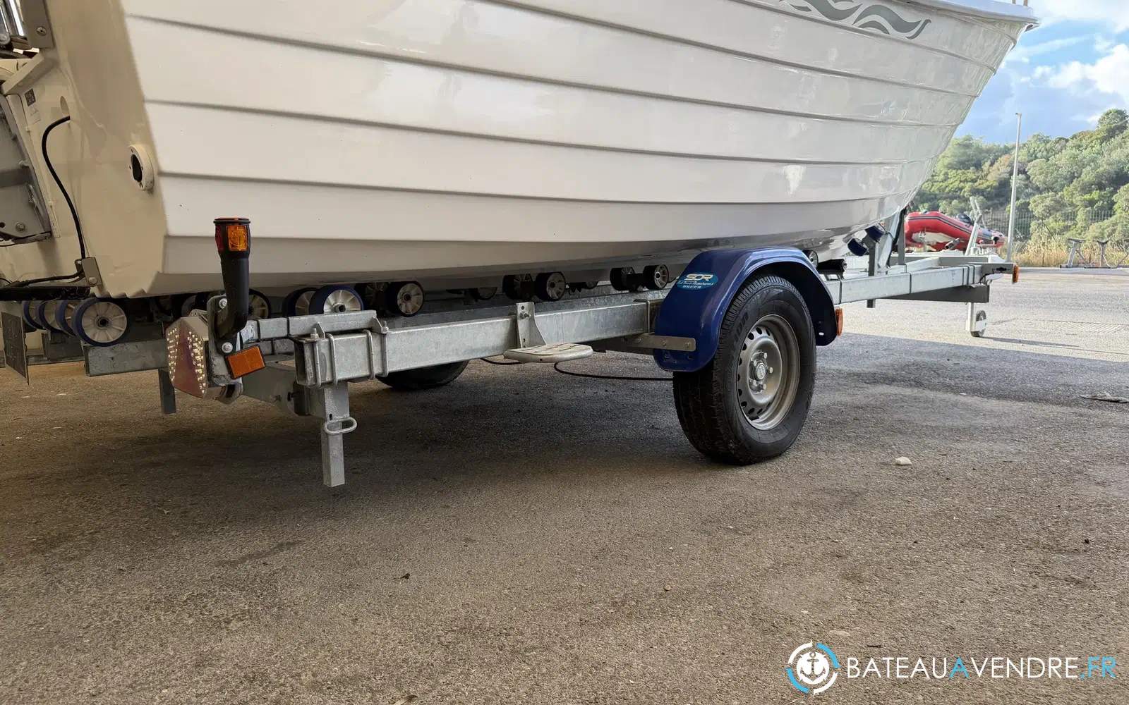 slider 12 Fibramar Pescador 600 Open