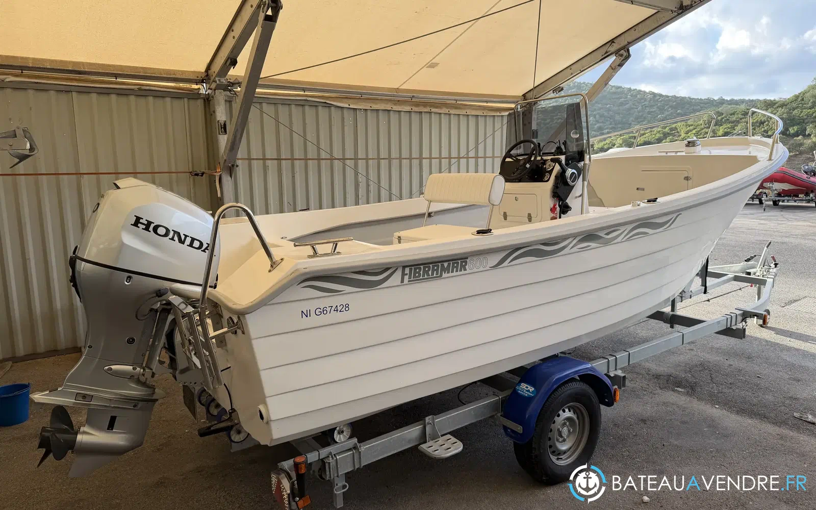 slider 2 Fibramar Pescador 600 Open