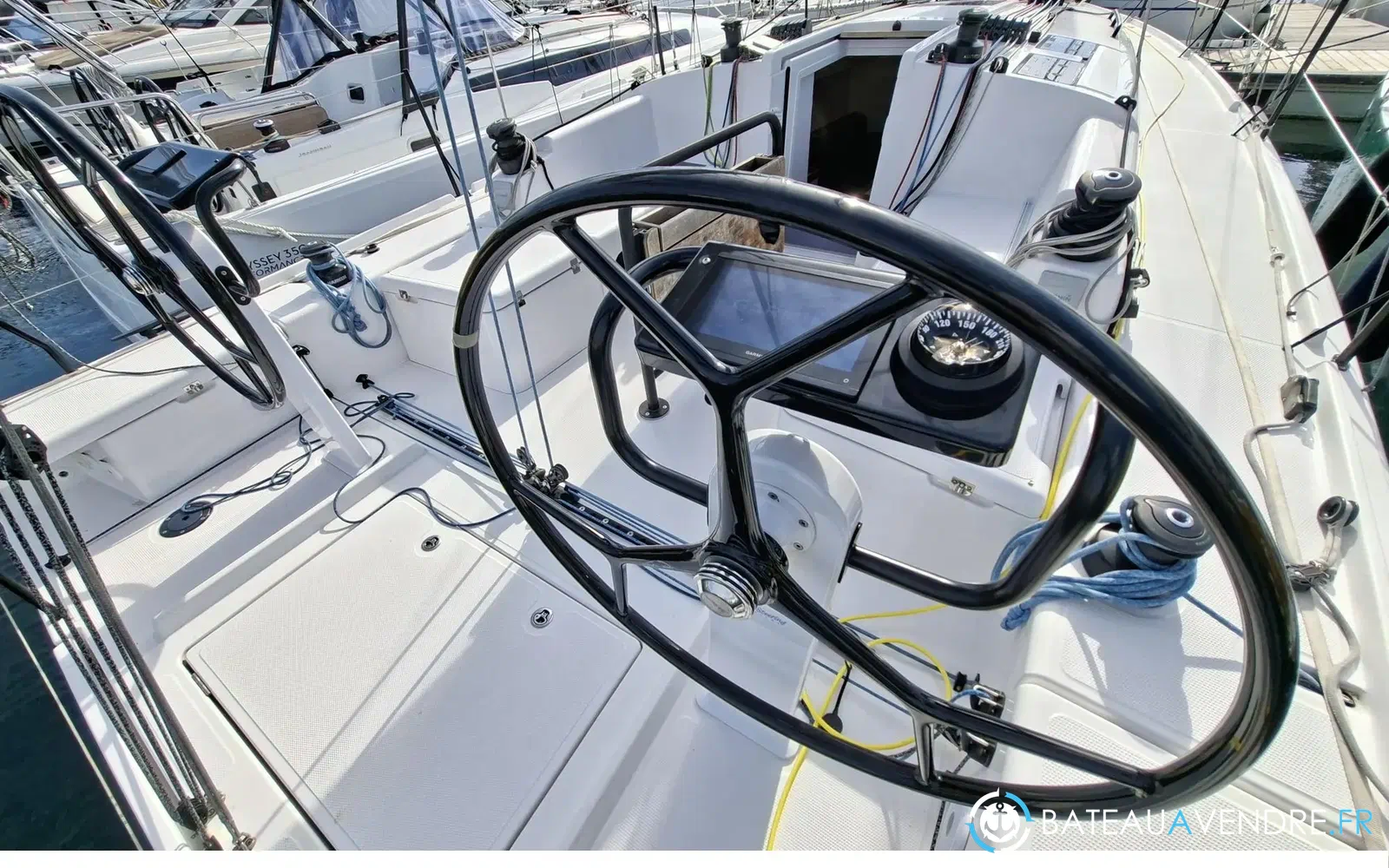 slider 10 Beneteau First 36