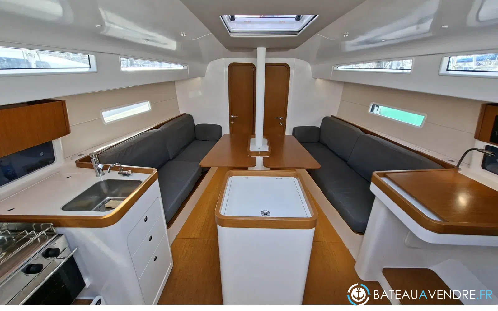 slider 1 Beneteau First 36