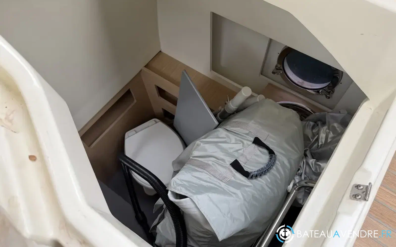 slider 13 Beneteau Monte Carlo 5 S