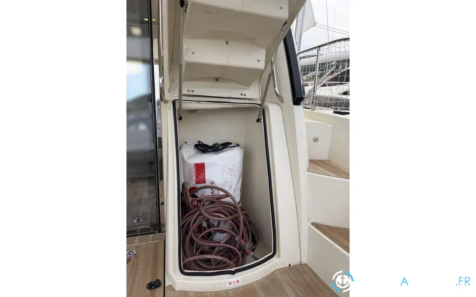 slider 19 Beneteau Monte Carlo 5 S