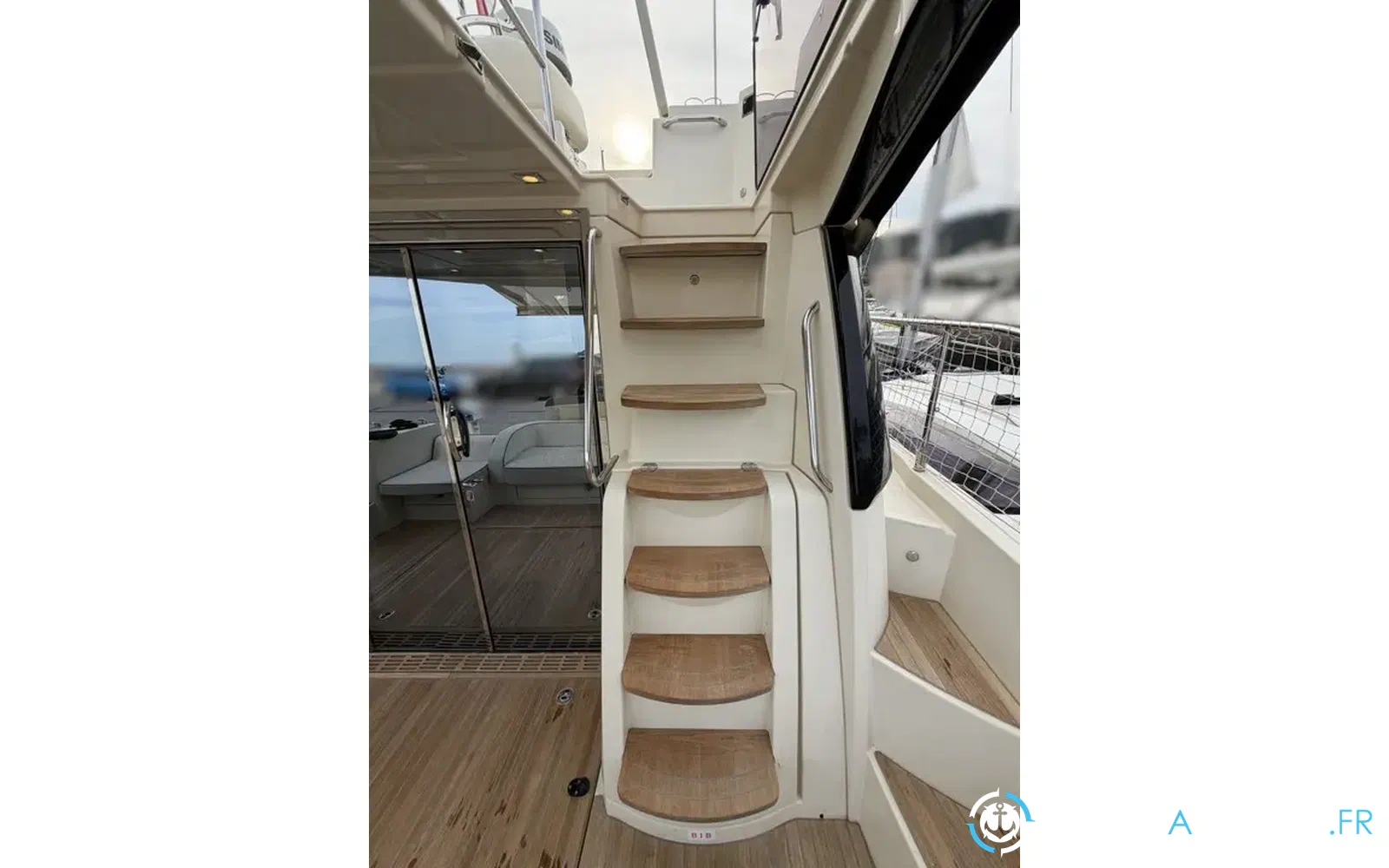 slider 33 Beneteau Monte Carlo 5 S