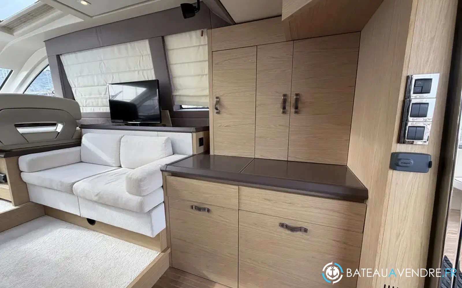 slider 74 Beneteau Monte Carlo 5 S