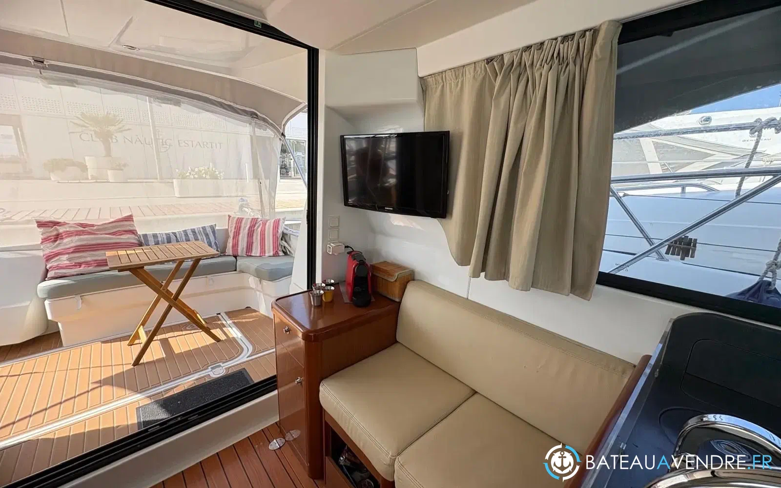 slider 10 Beneteau Antares 36 Classic