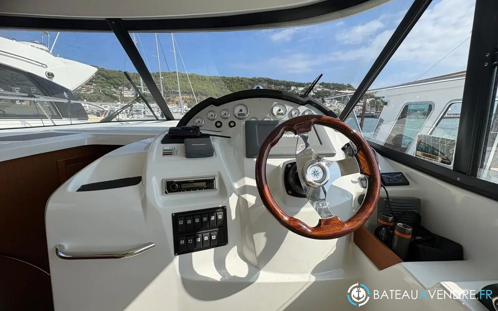 slider 14 Beneteau Antares 36 Classic