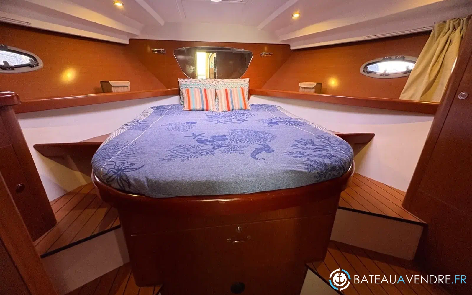 slider 16 Beneteau Antares 36 Classic
