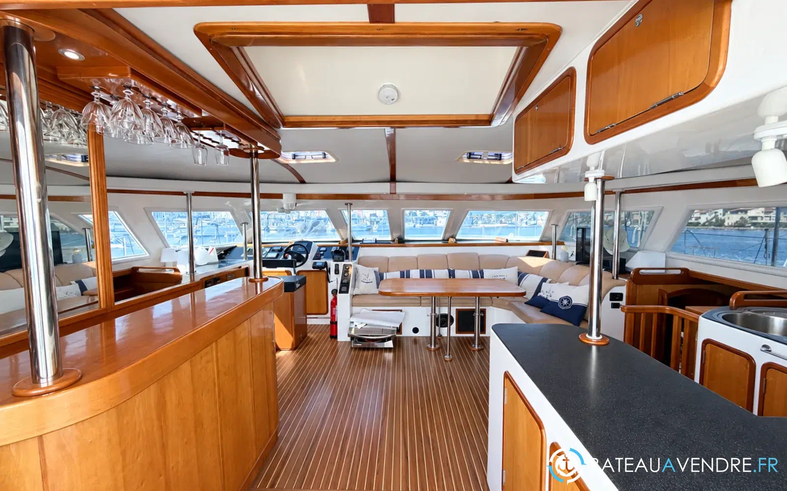 slider 10 Charter Cats Prowler 48