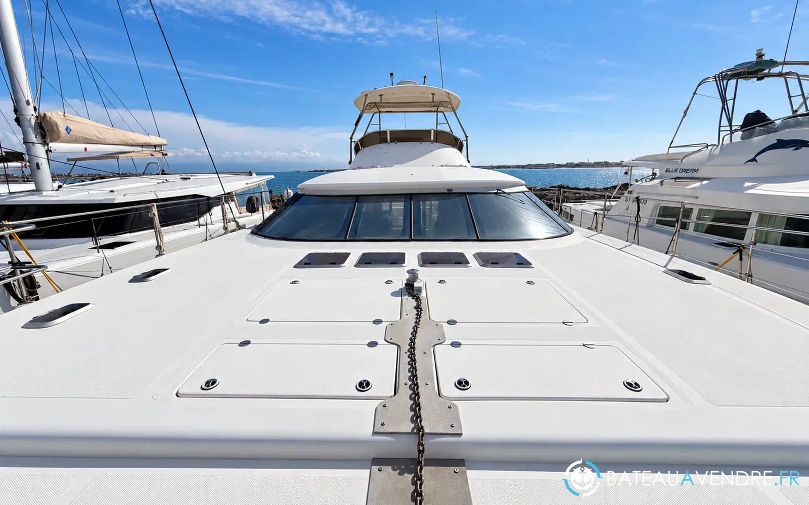 slider 29 Charter Cats Prowler 48