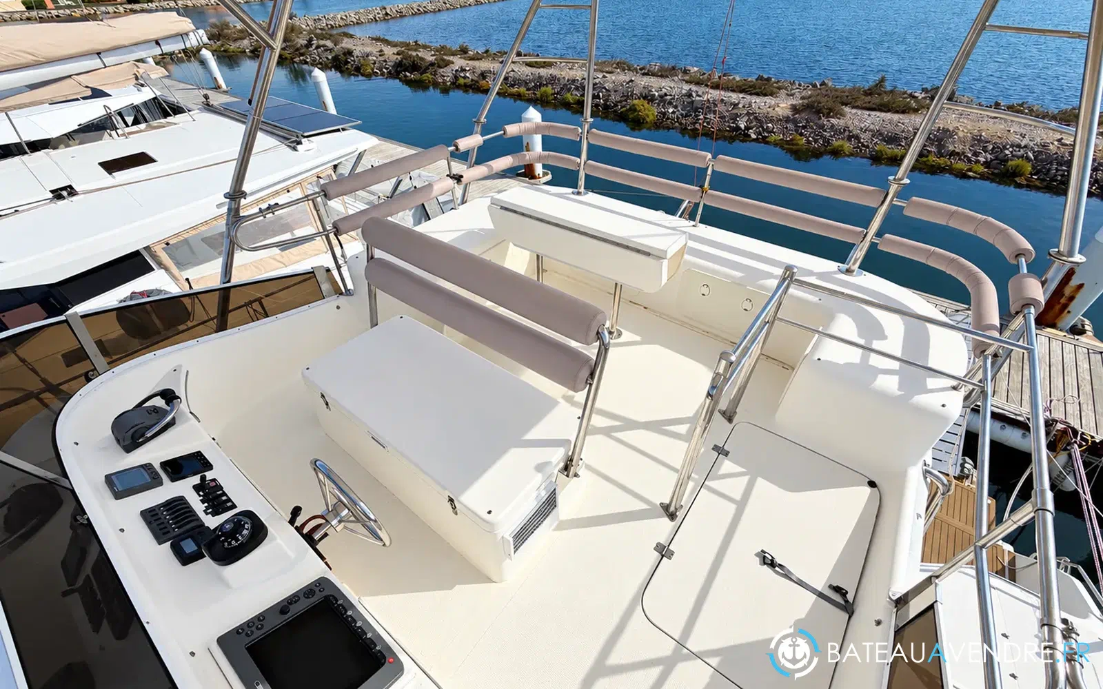 slider 7 Charter Cats Prowler 48