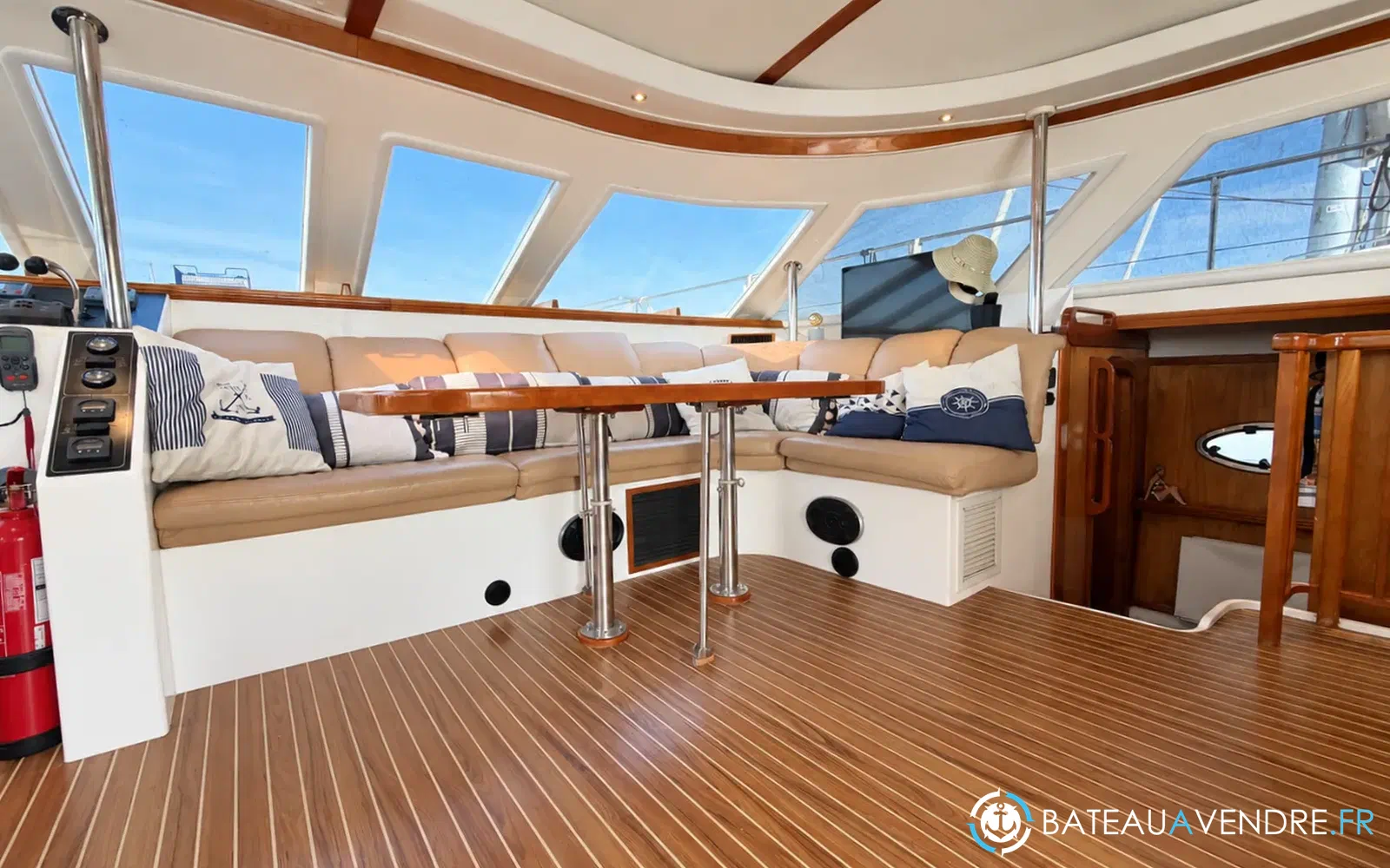 slider 13 Charter Cats Prowler 48