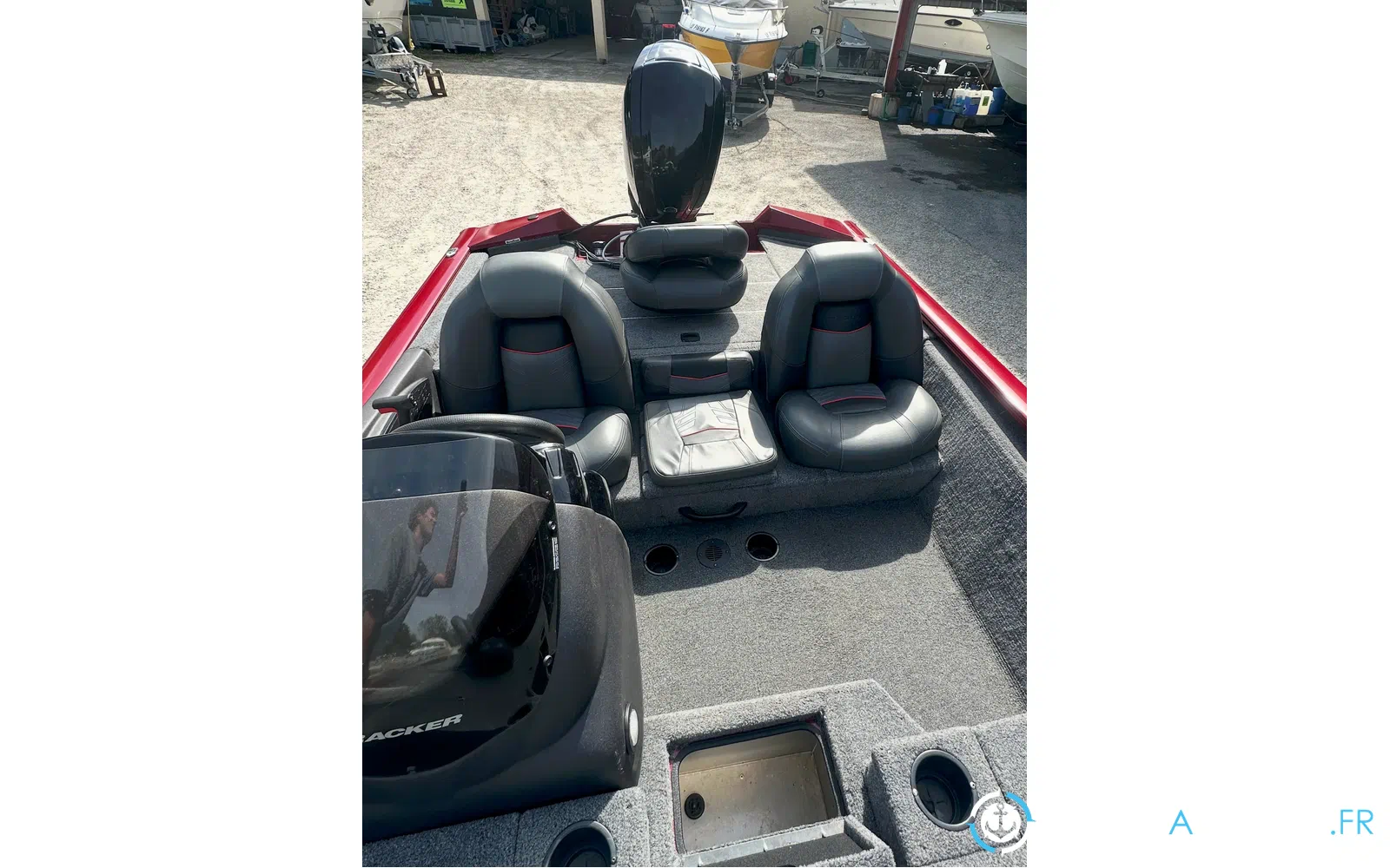slider 5 Tracker Pro Team 175