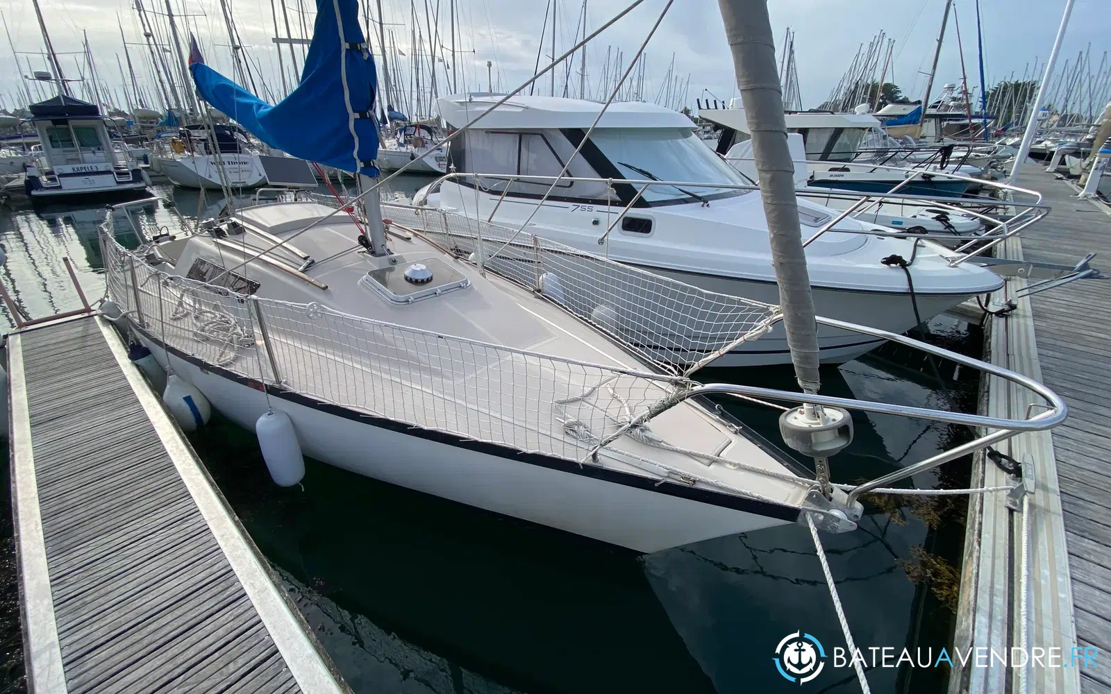 slider 0 Beneteau First 22