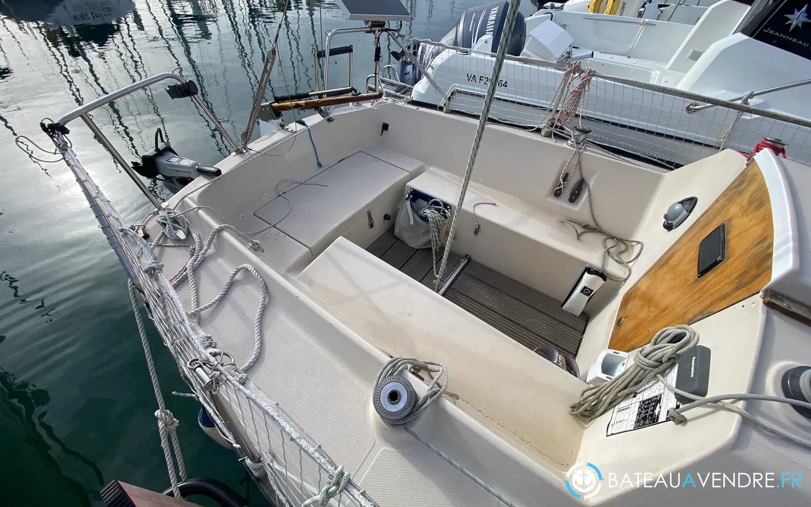 slider 2 Beneteau First 22