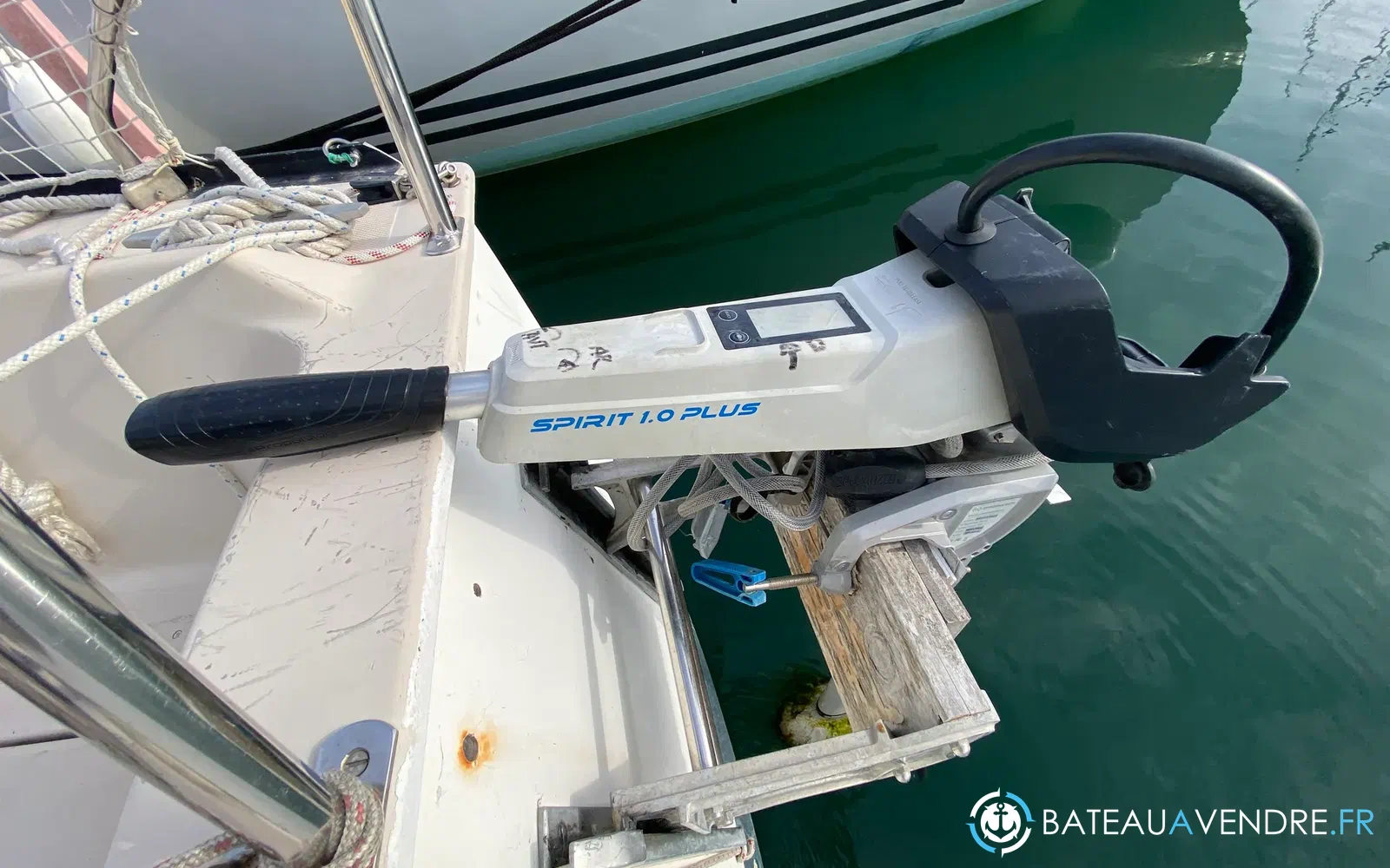 slider 7 Beneteau First 22