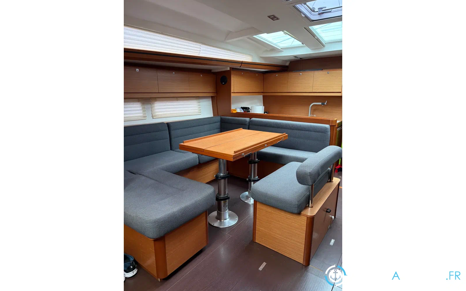 slider 29 Dufour 512 GRAND LARGE
