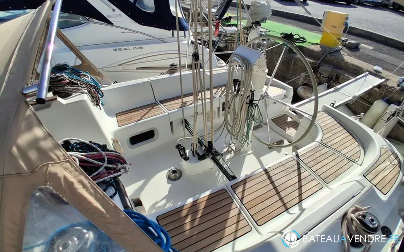 slider 8 Jeanneau Sun Fast 37