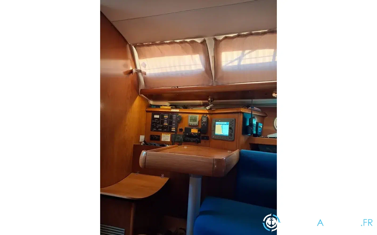 slider 12 Jeanneau Sun Fast 37