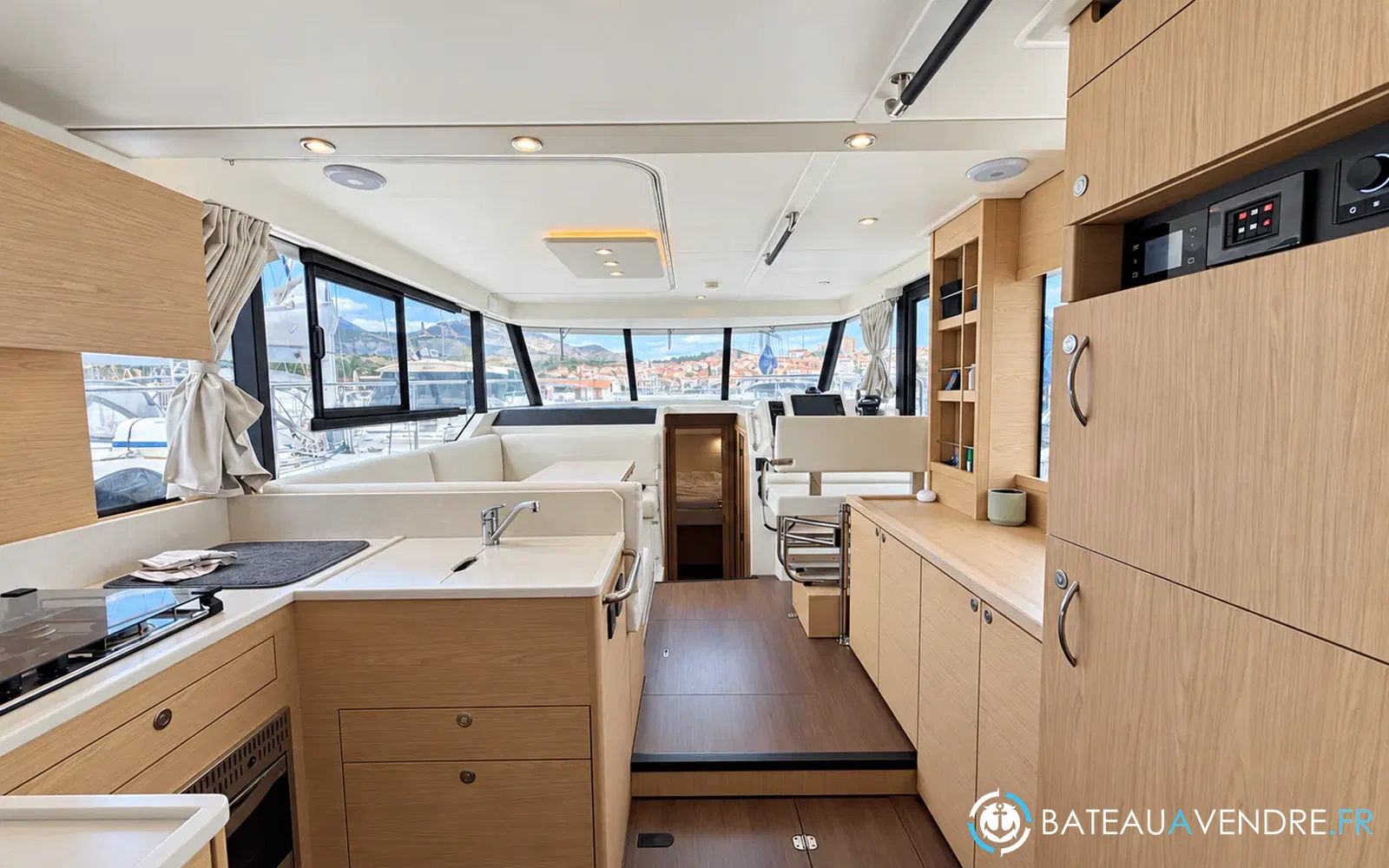 slider 8 Beneteau Swift Trawler 41 Fly