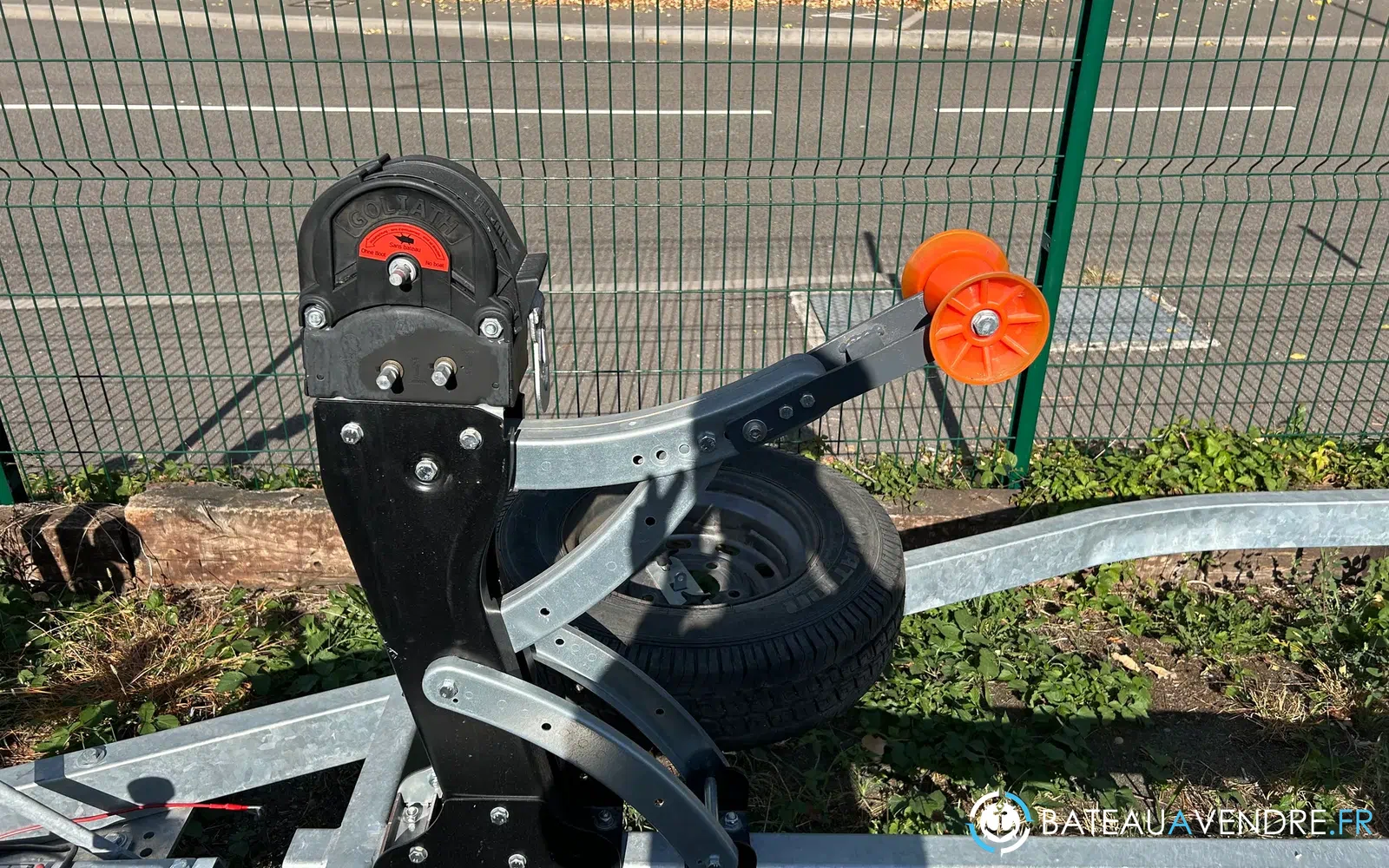 slider 2 Remorque Satellite