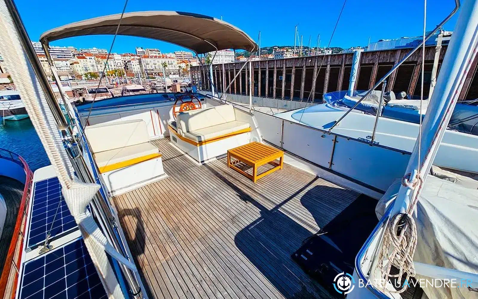 slider 13 Grand Banks 42 Europa