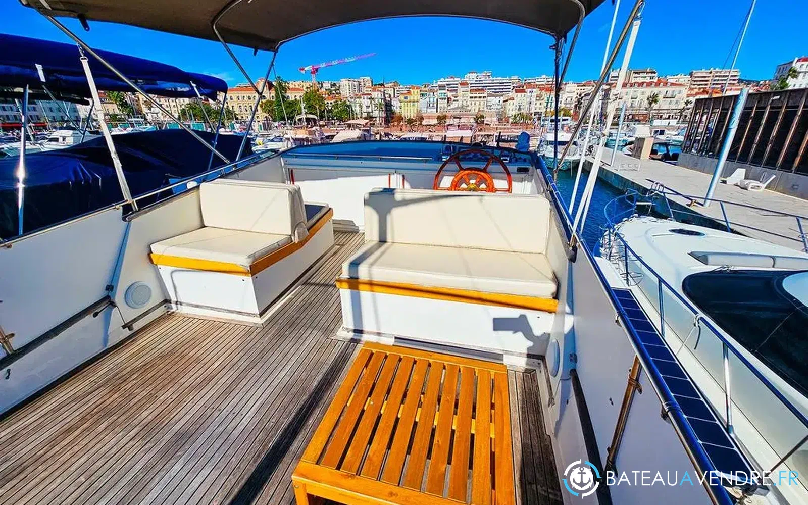 slider 14 Grand Banks 42 Europa