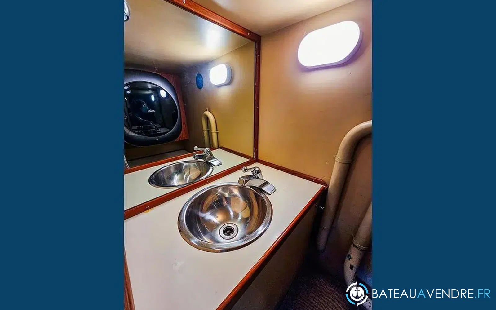 slider 23 Grand Banks 42 Europa