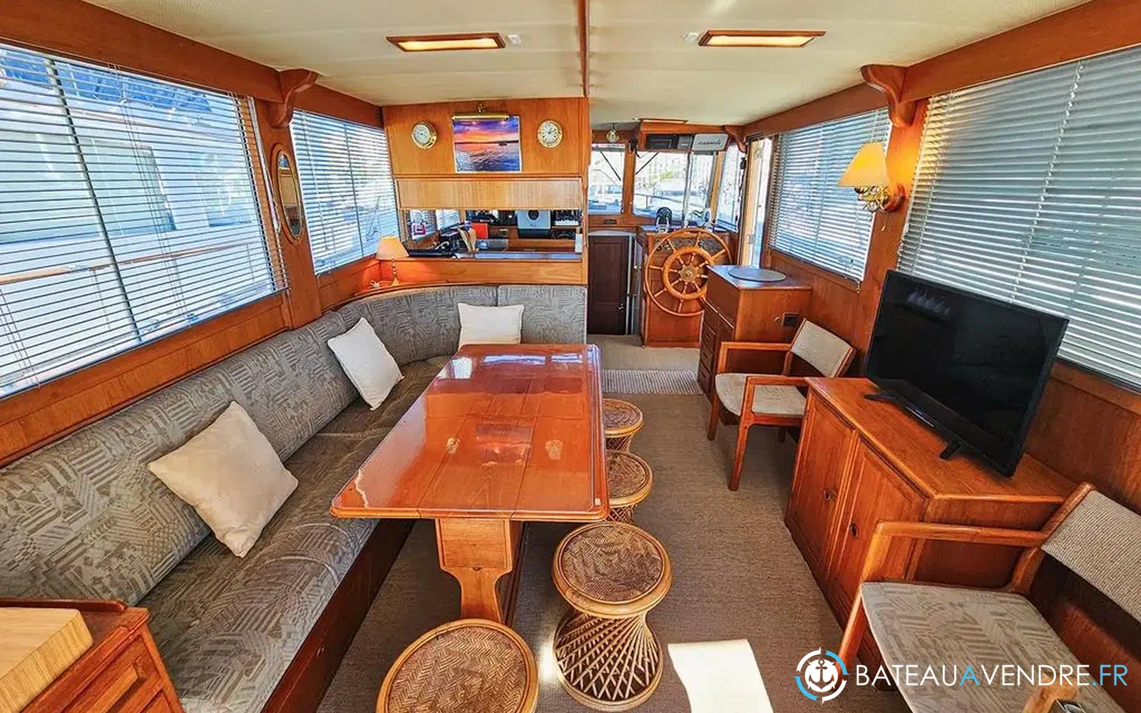 slider 5 Grand Banks 42 Europa