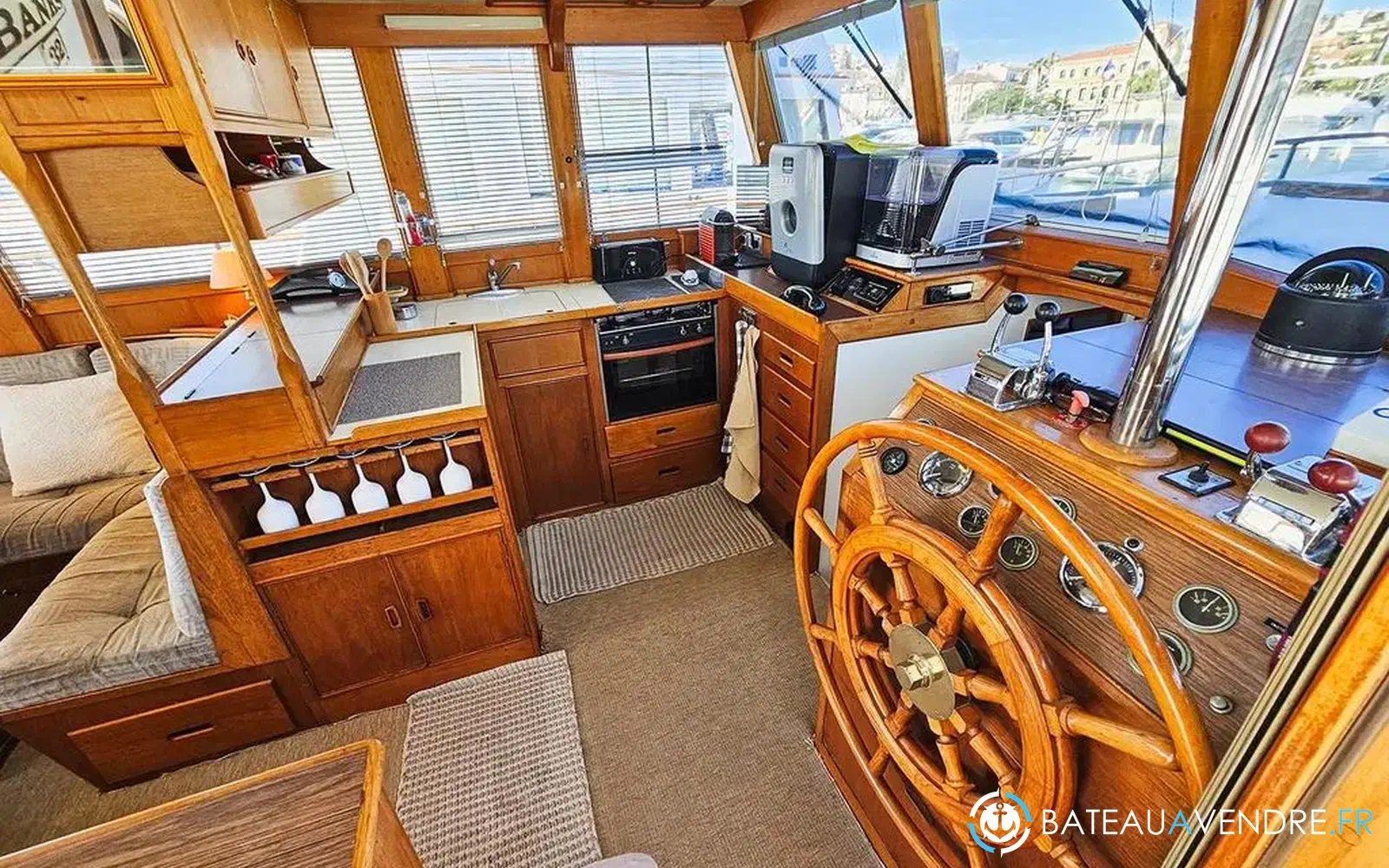 slider 6 Grand Banks 42 Europa