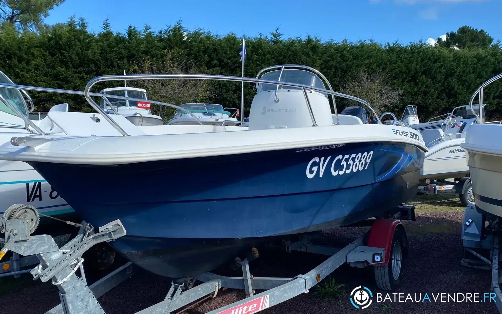 slider 0 Beneteau Flyer 500 Open