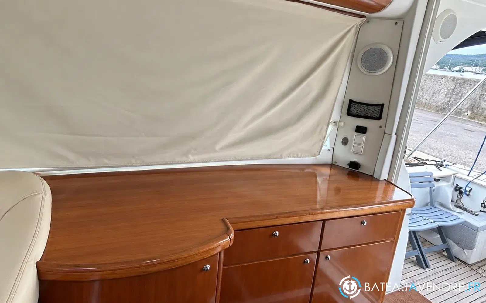 slider 8 Beneteau Antares 980 Fly