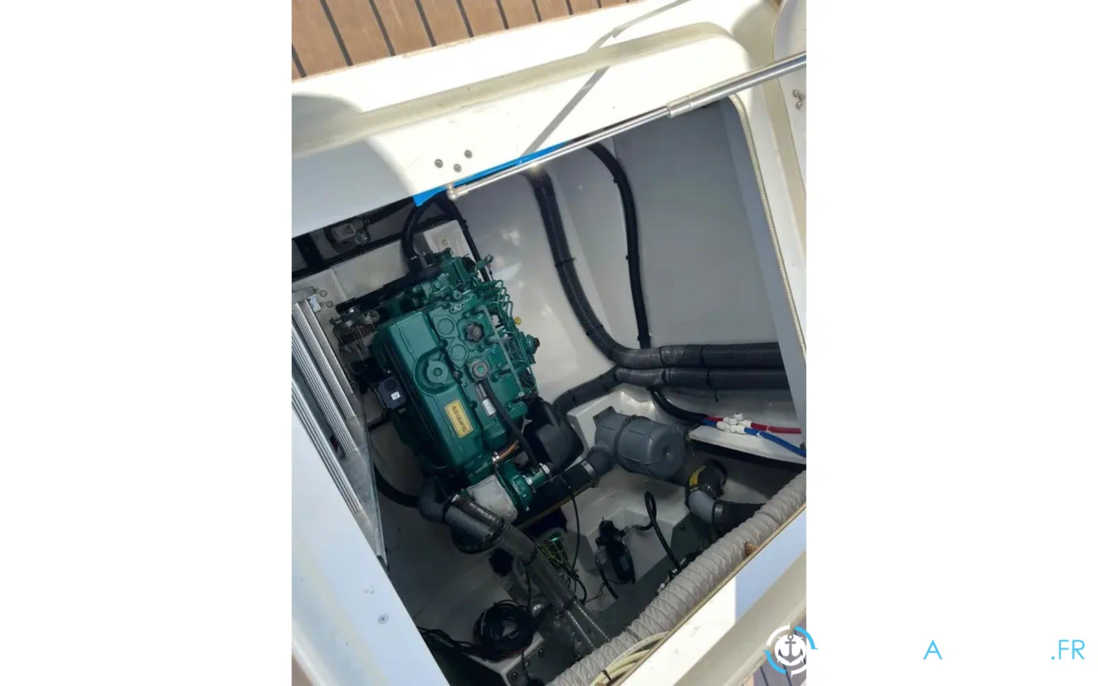 slider 13 Fountaine Pajot Aura 51