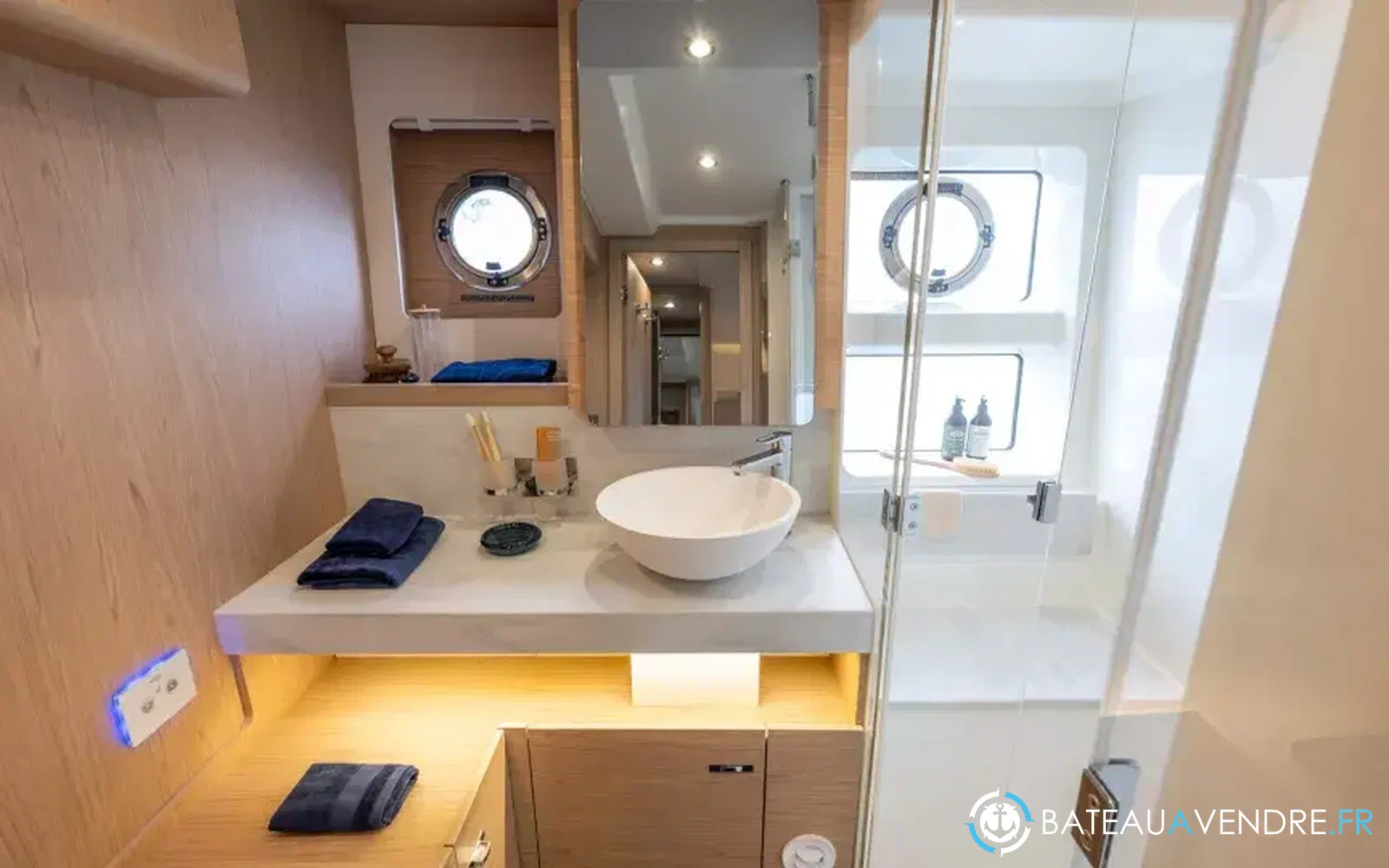 slider 7 Beneteau Swift Trawler 54