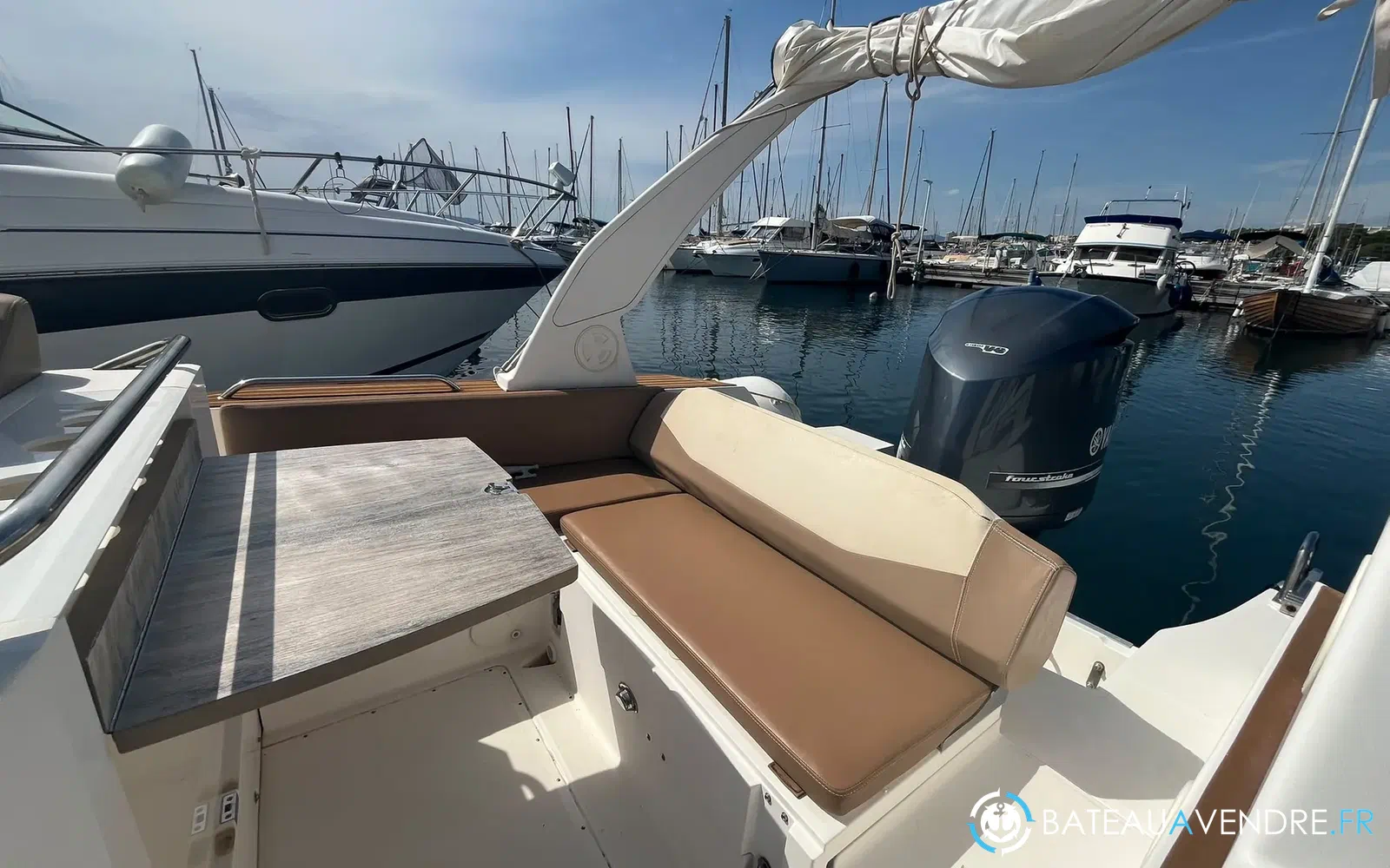 slider 10 Capelli Tempest 850 WA