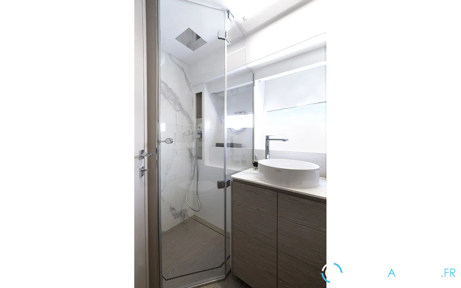 slider 14 Ferretti 500
