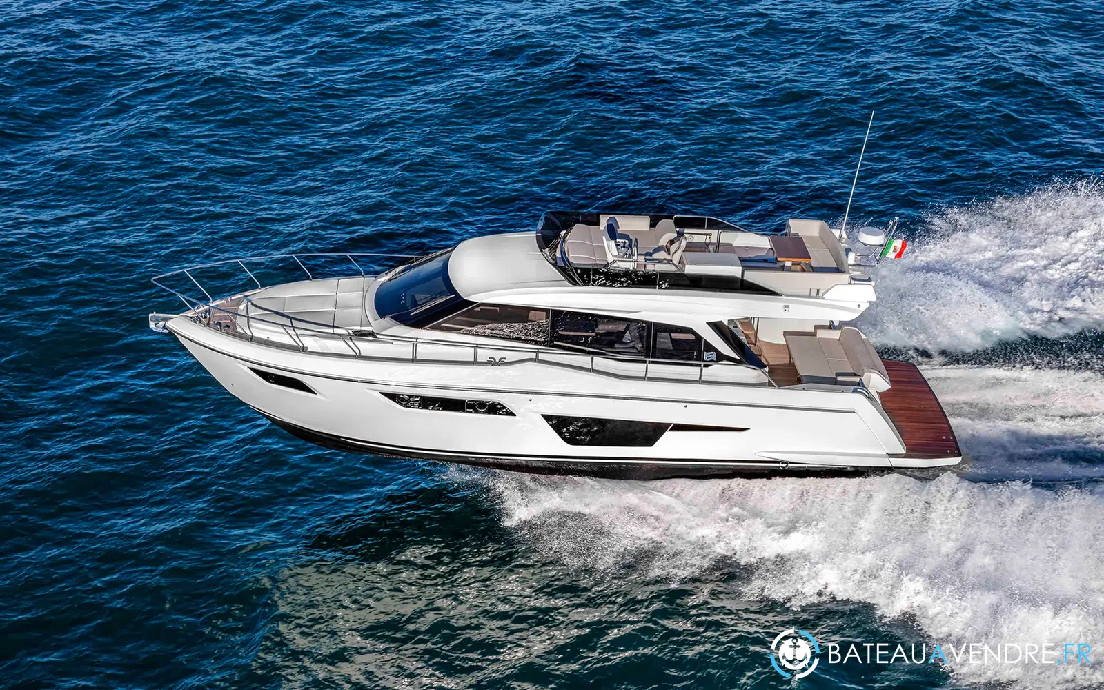 slider 0 Ferretti 500