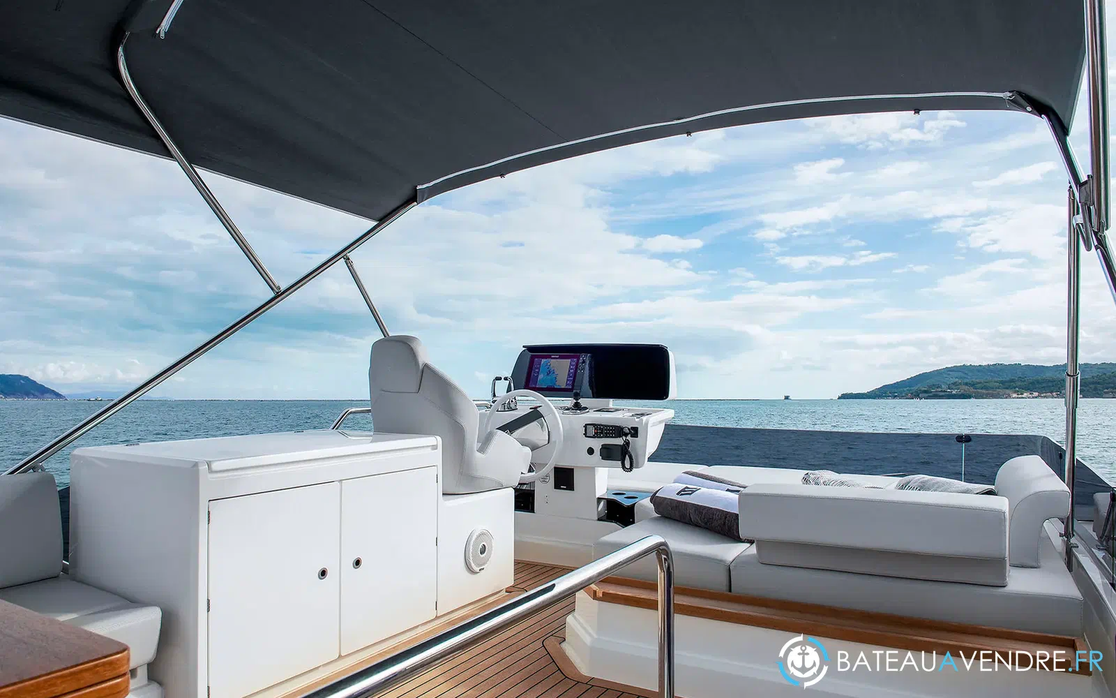 slider 4 Ferretti 500