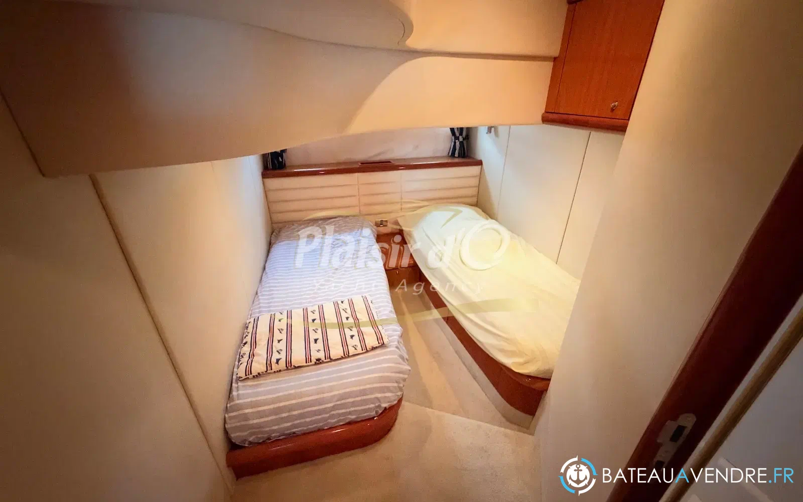 slider 24 Sunseeker Camargue 50