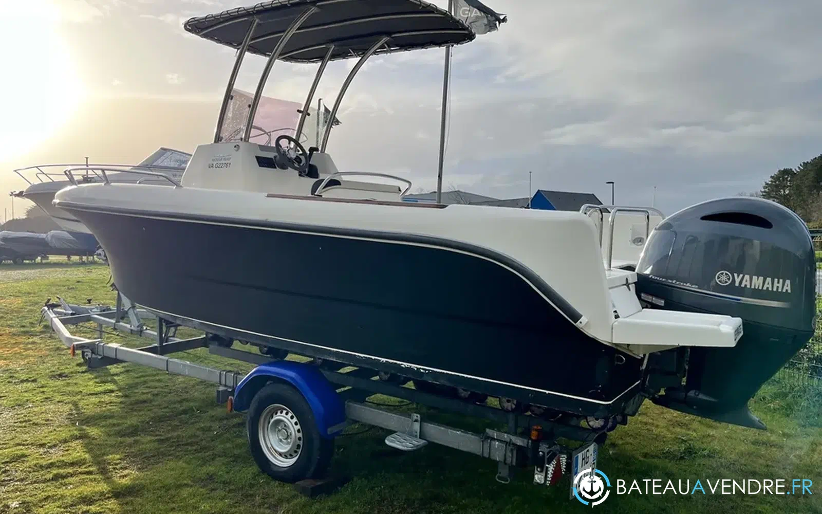 slider 2 Ocqueteau 600 T-Top