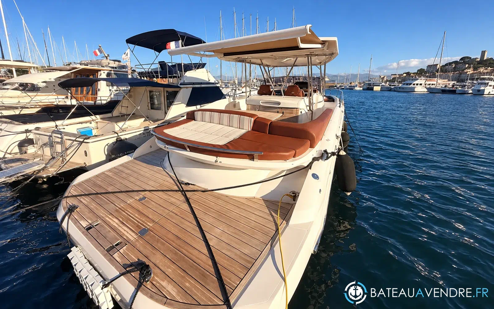 slider 1 Sessa Marine Key Largo 34