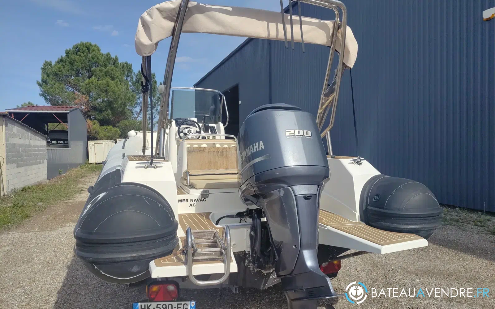 slider 2 Capelli Tempest 700 Sun