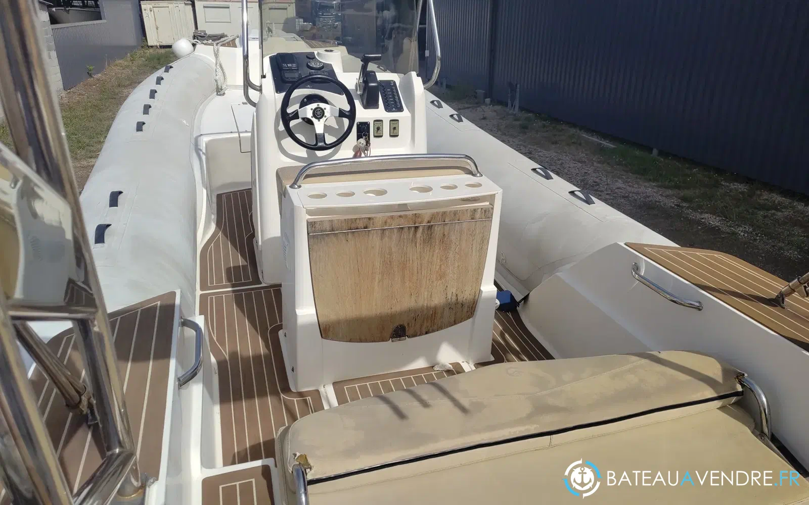 slider 11 Capelli Tempest 700 Sun