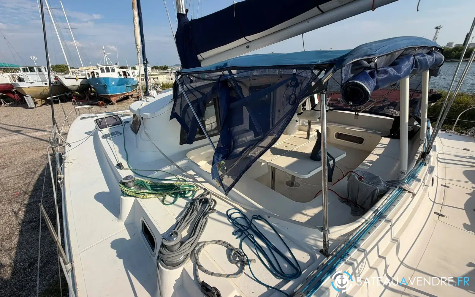 slider 15 Fountaine Pajot Venezia 42