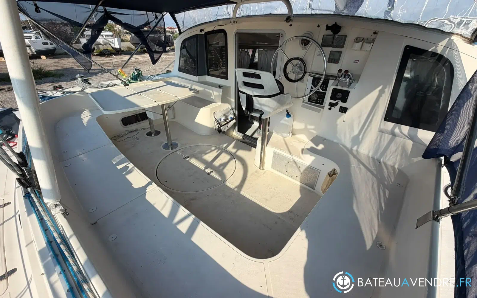 slider 17 Fountaine Pajot Venezia 42