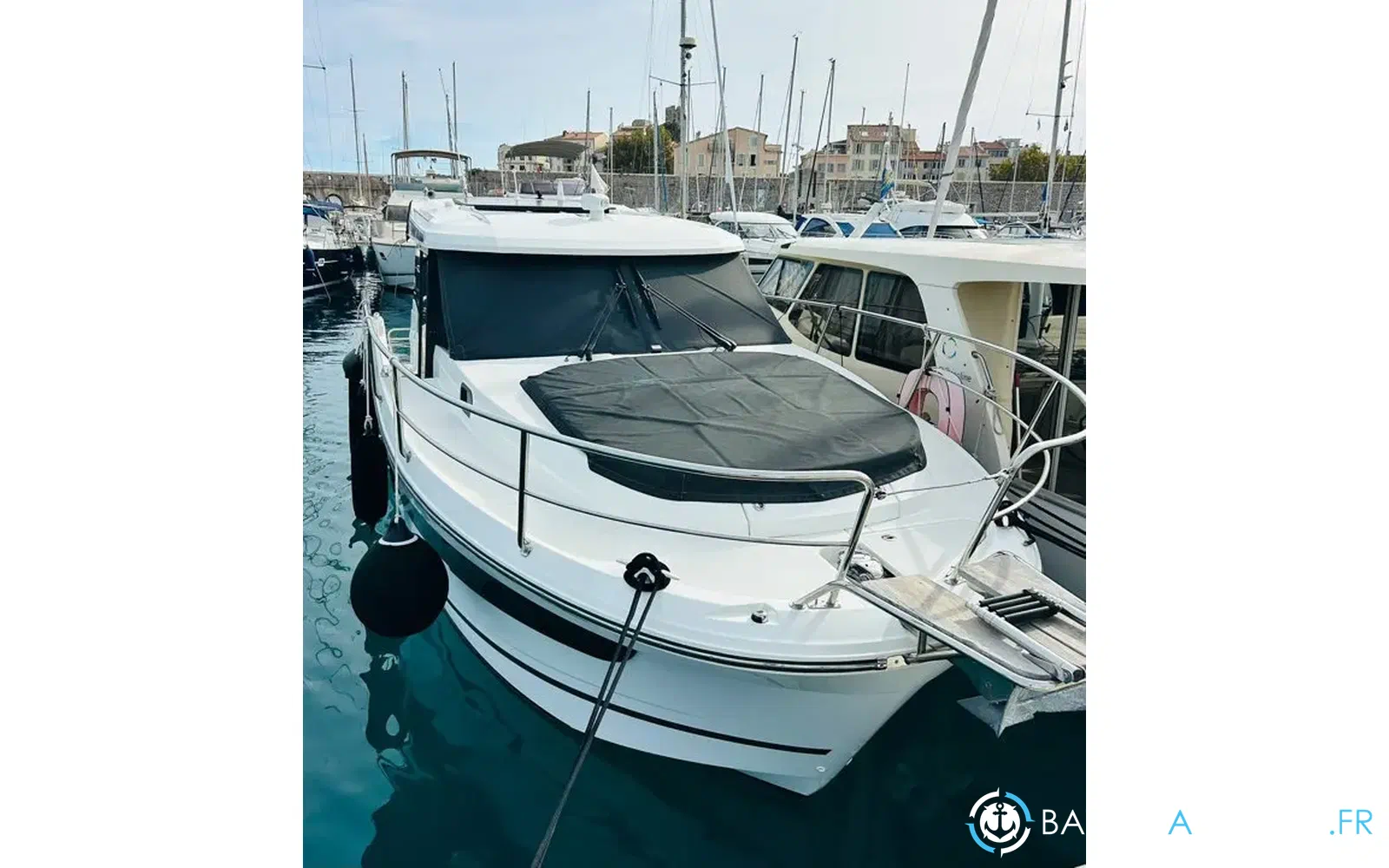 slider 16 Jeanneau Merry Fisher 1095