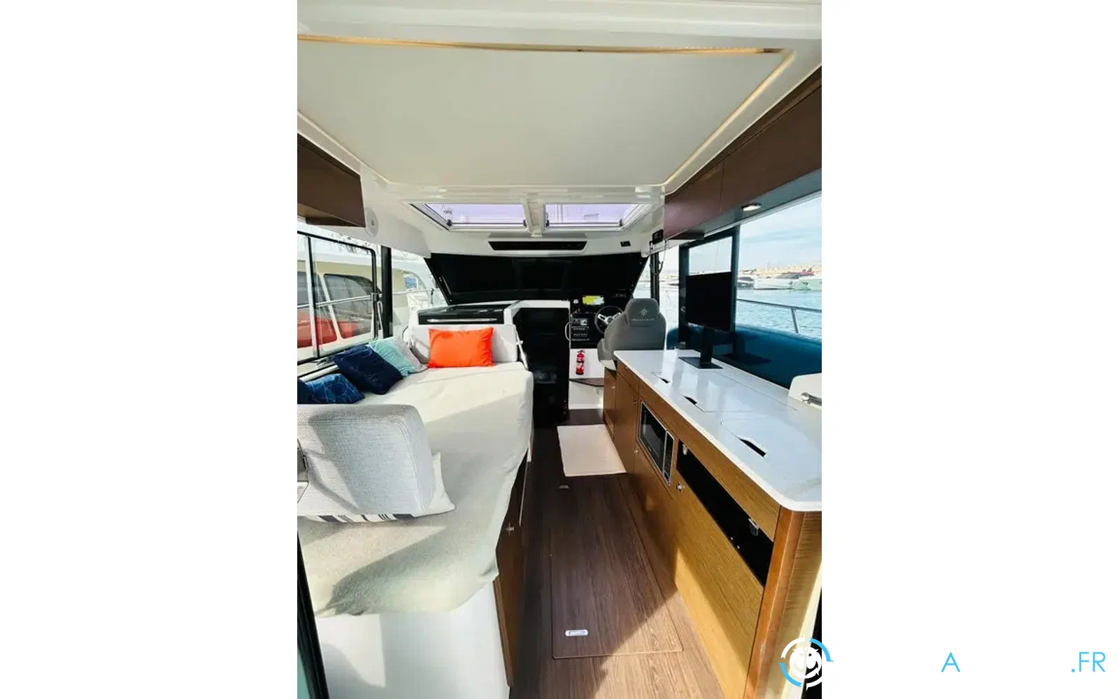 slider 4 Jeanneau Merry Fisher 1095
