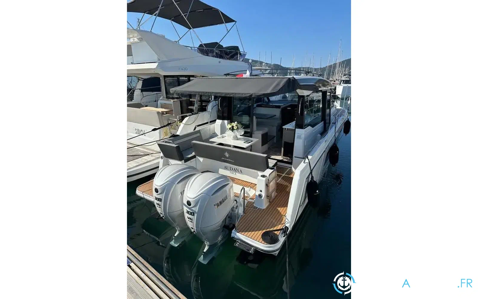 slider 6 Jeanneau Merry Fisher 1095 coupé